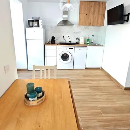Apartament Marti *